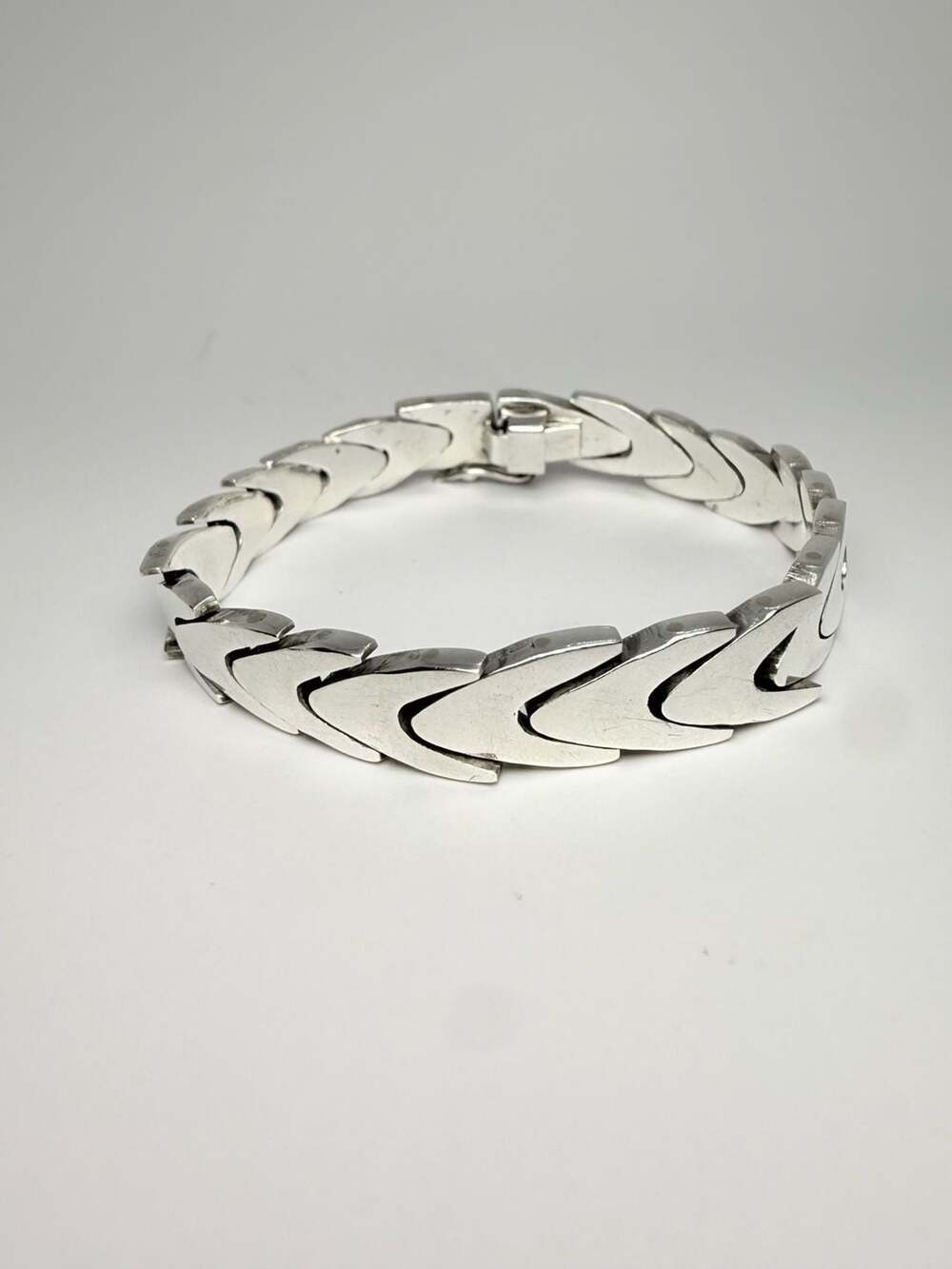 Vintage Sterling Silver Taxco Flat Domed Wide Curb Link Statement Bracelet!